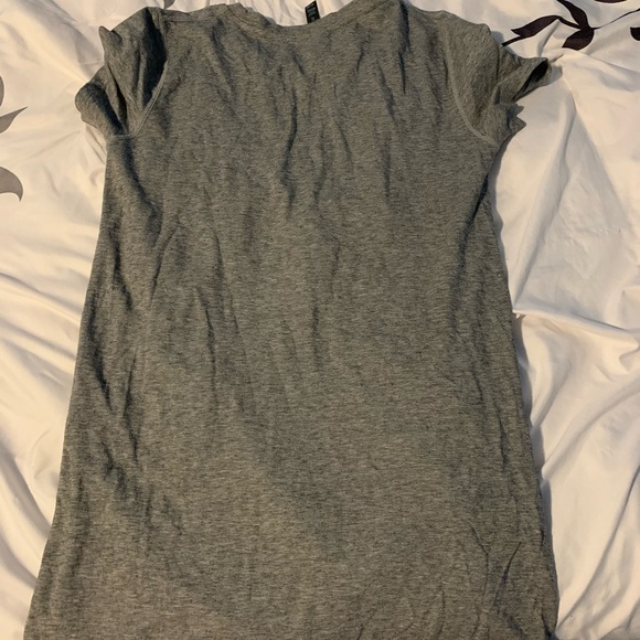 MATLETIK MATERNITY GREY t shirt - Picture 2 of 2